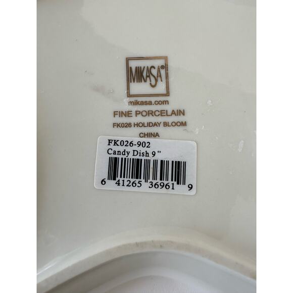 Holiday Bloom Star Shaped Candy Dish 9" fine china Mikasa, Bugle & Holly Pattern - Picture 7 of 11